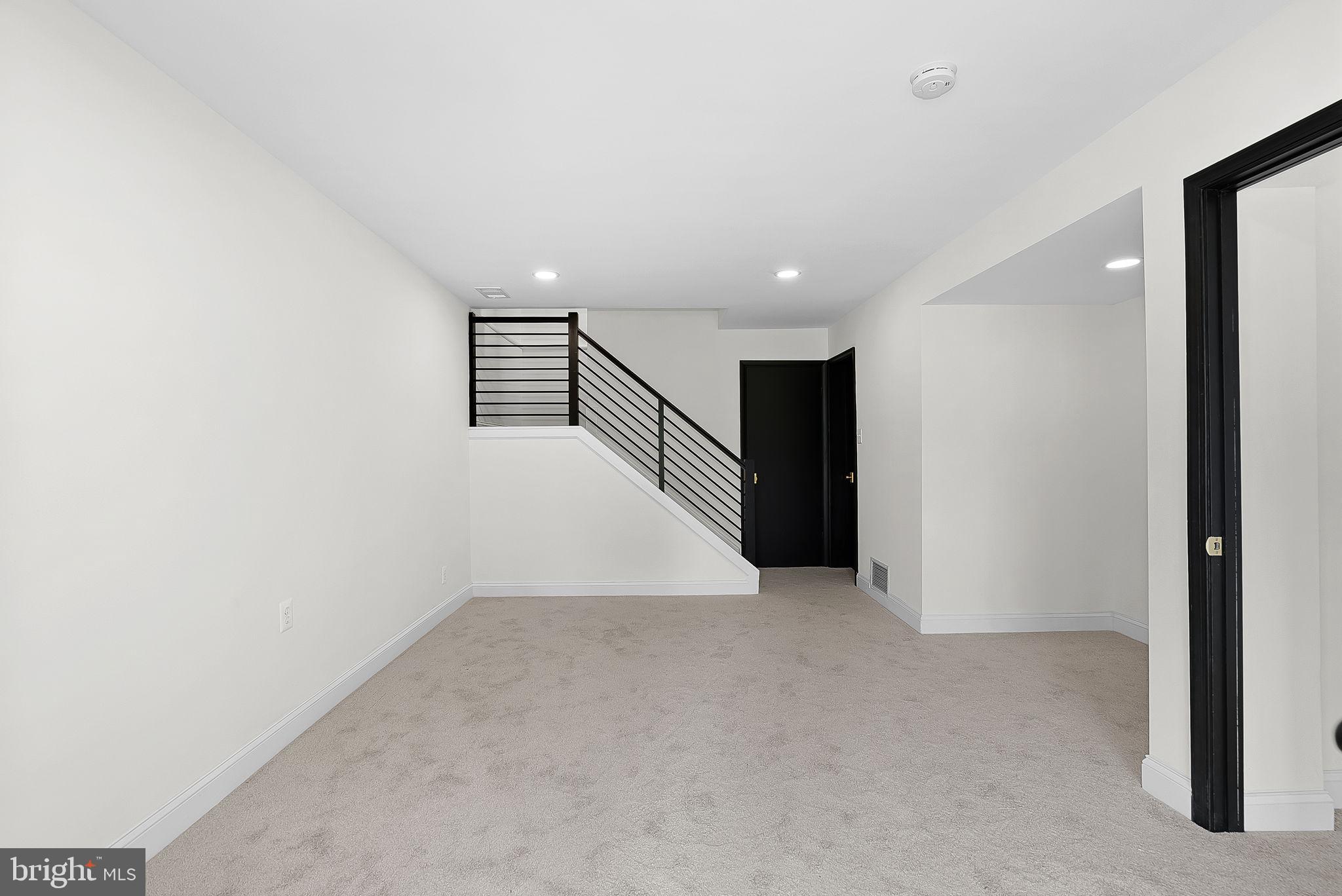 1808 North Shore Court Reston, VA 20190 - Photo 39 of 50 Gallery Image 39
