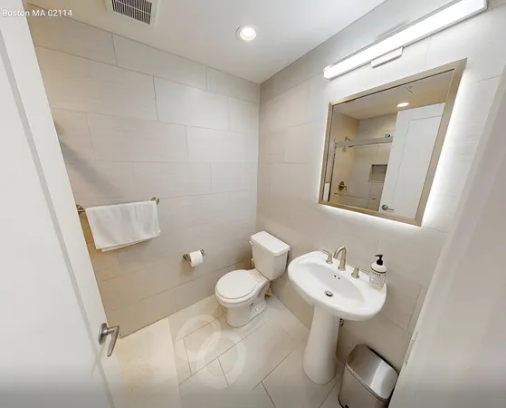 $4,000 | 9 Anderson Street, Unit 2R, Boston, MA 02114
