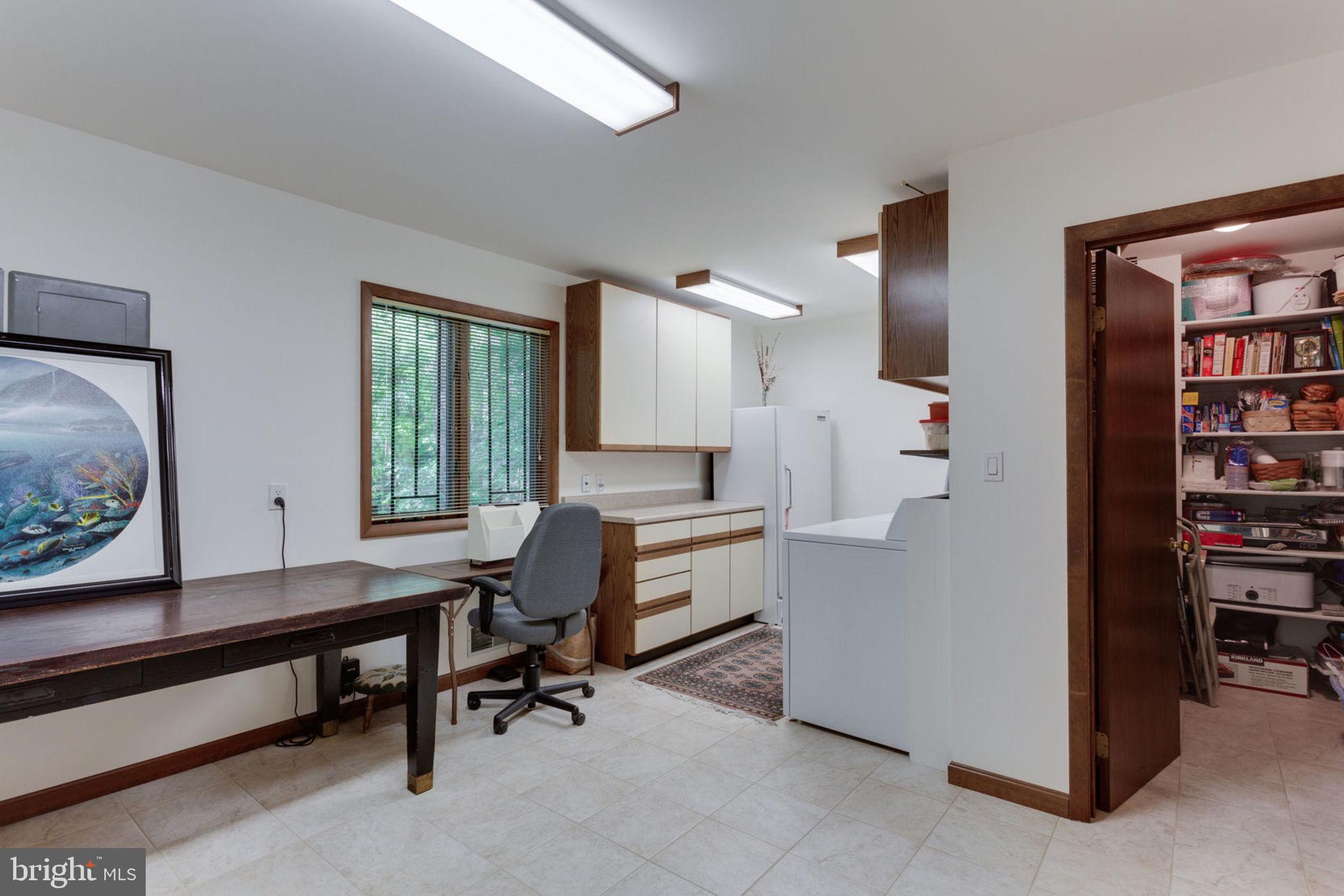 6230 Park Road McLean, VA 22101 - Photo 21 of 54 Large hobby room and walk-in pantry