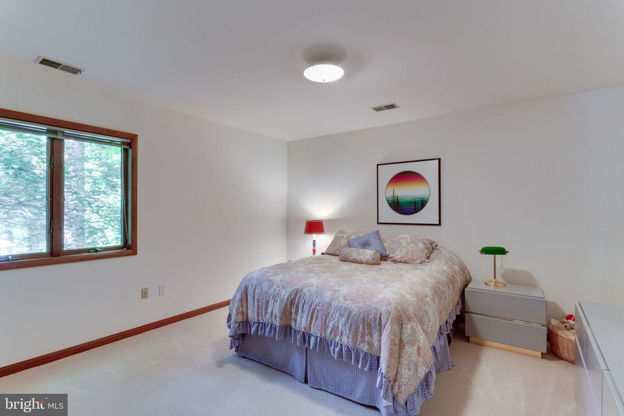 6230 Park Road McLean, VA 22101 - Photo 32 of 54 Bedroom 2