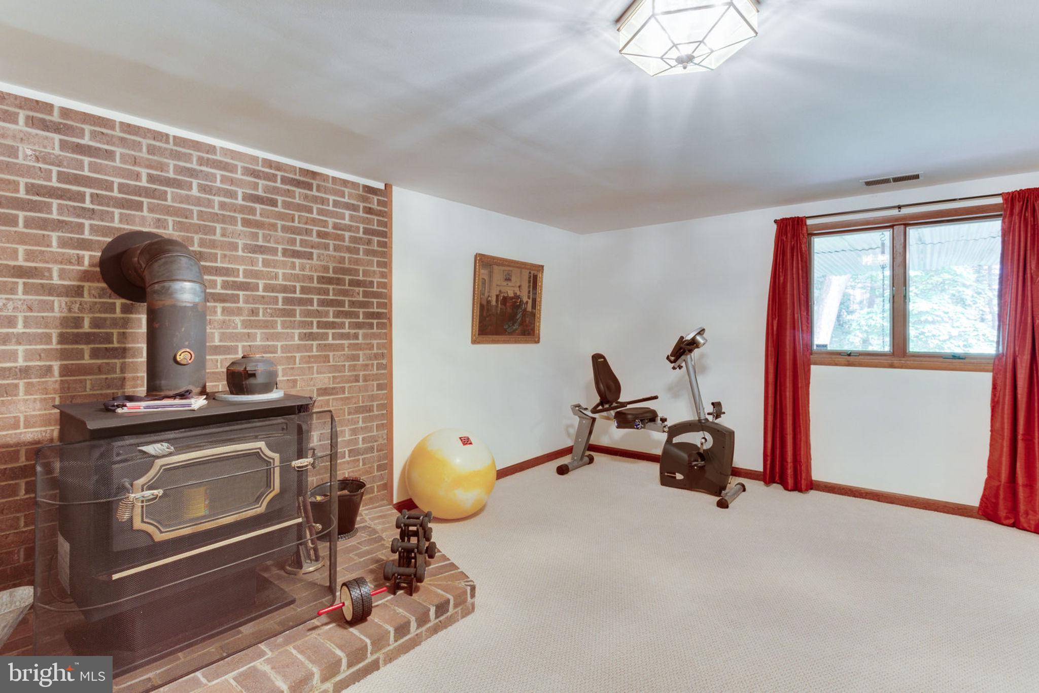 6230 Park Road McLean, VA 22101 - Photo 42 of 54 Lower level bonus room, exercise, or 5th bedroom
