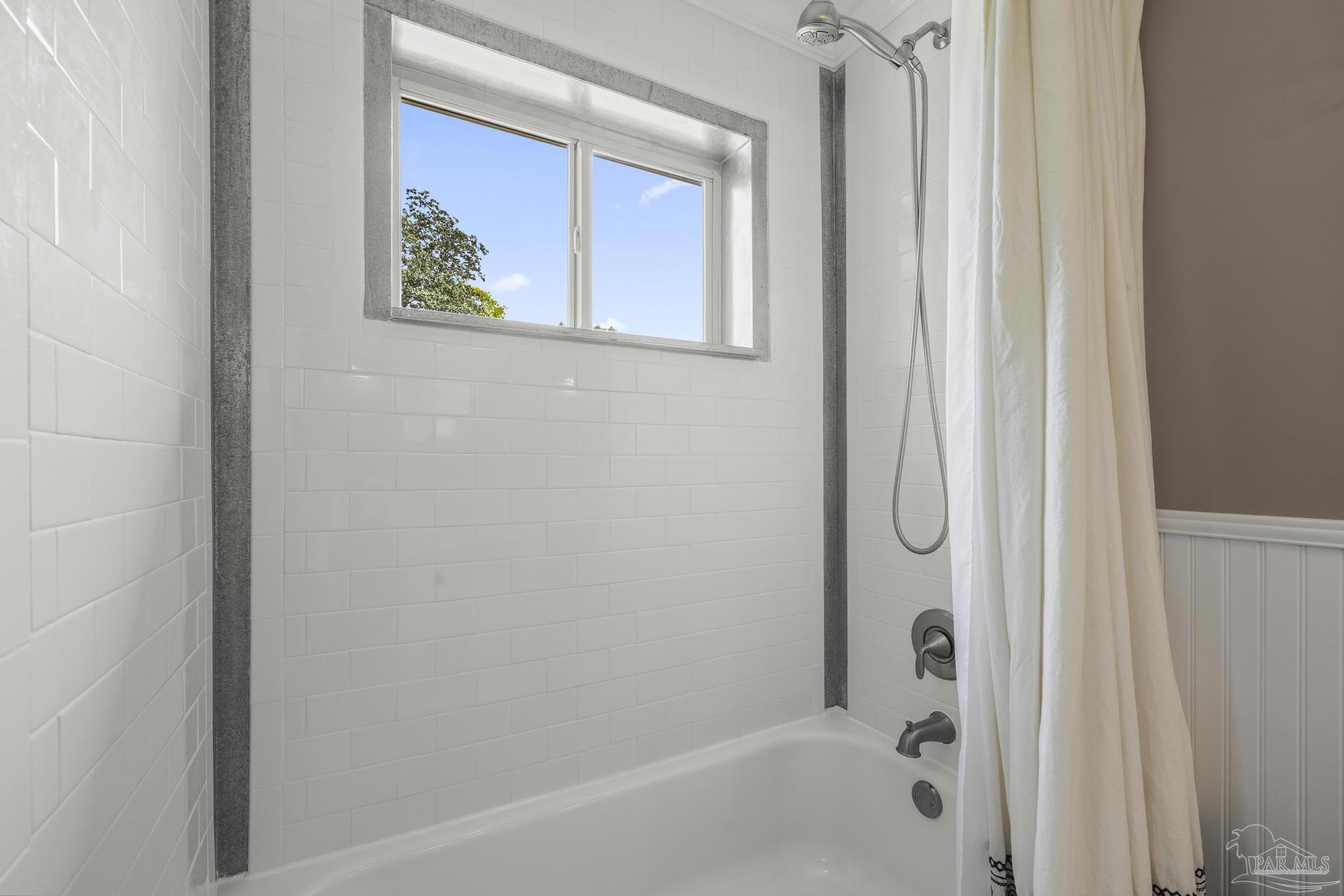 1850 Garcon Point Road Milton, FL 32583 - Photo 27 of 68