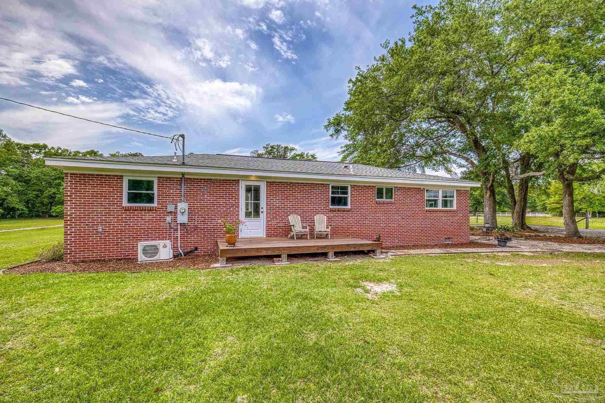 1850 Garcon Point Road Milton, FL 32583 - Photo 31 of 68