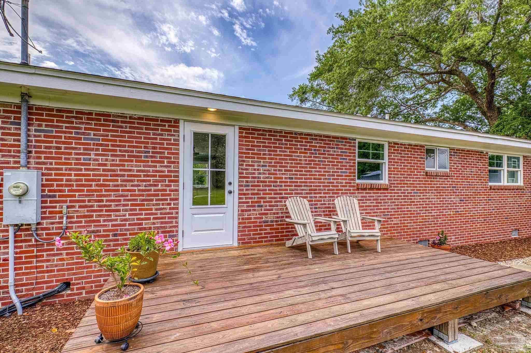 1850 Garcon Point Road Milton, FL 32583 - Photo 32 of 68