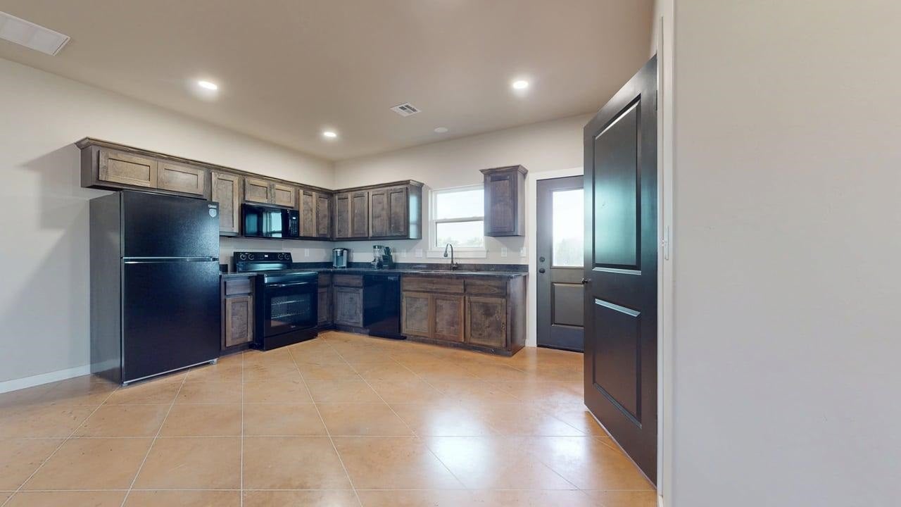 10600 South Rider Road Perkins, OK 74059 - Photo 5 of 22 Gallery Image 5