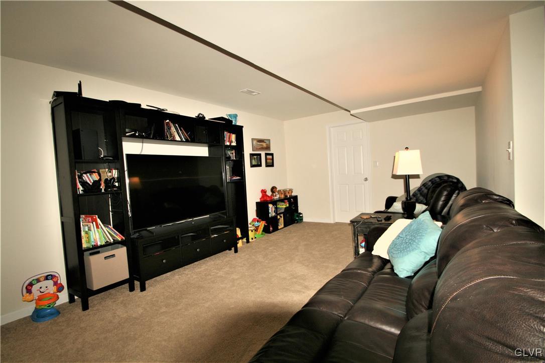 511 Racite Road Alburtis, PA 18011 - Photo 17 of 21 Gallery Image 17