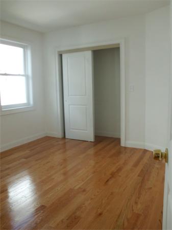 36 Kenmere Road, Unit 1 Medford, MA 02155 - Photo 10 of 22 Gallery Image 10