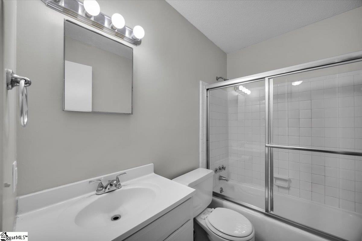 501 Edwards Road, Unit 33 Greenville, SC 29615 - Photo 10 of 12 Gallery Image 10