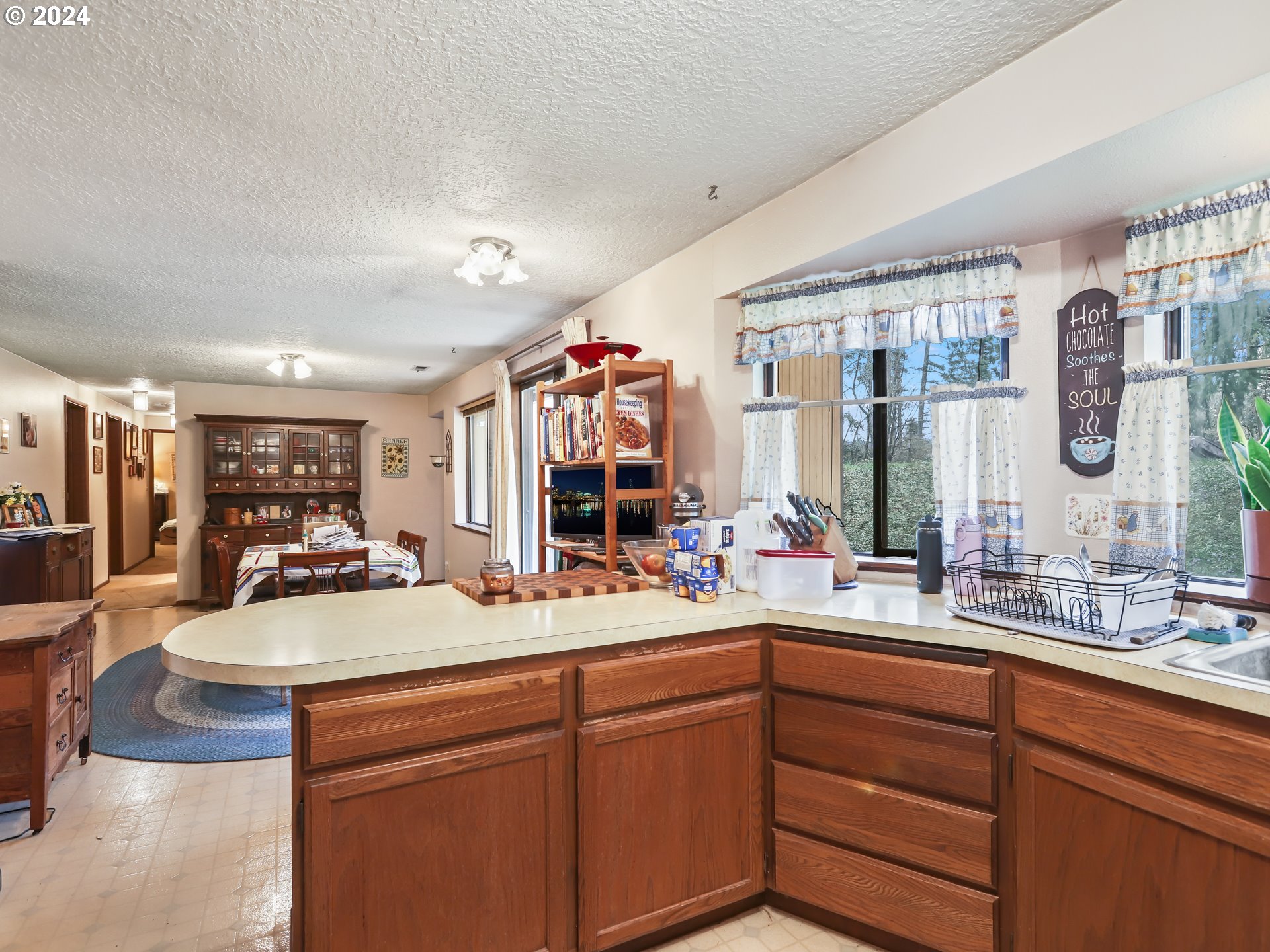 18115 South Dillman Road Oregon City, OR 97045 - Photo 14 of 47 Gallery Image 14