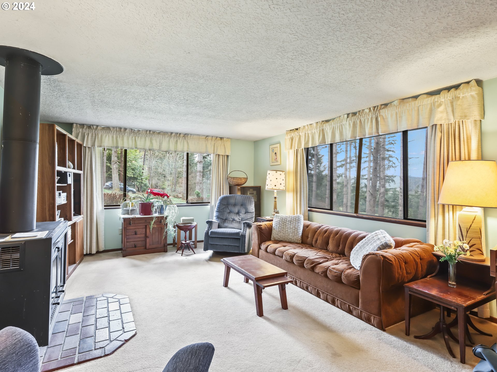 18115 South Dillman Road Oregon City, OR 97045 - Photo 8 of 47 Gallery Image 8