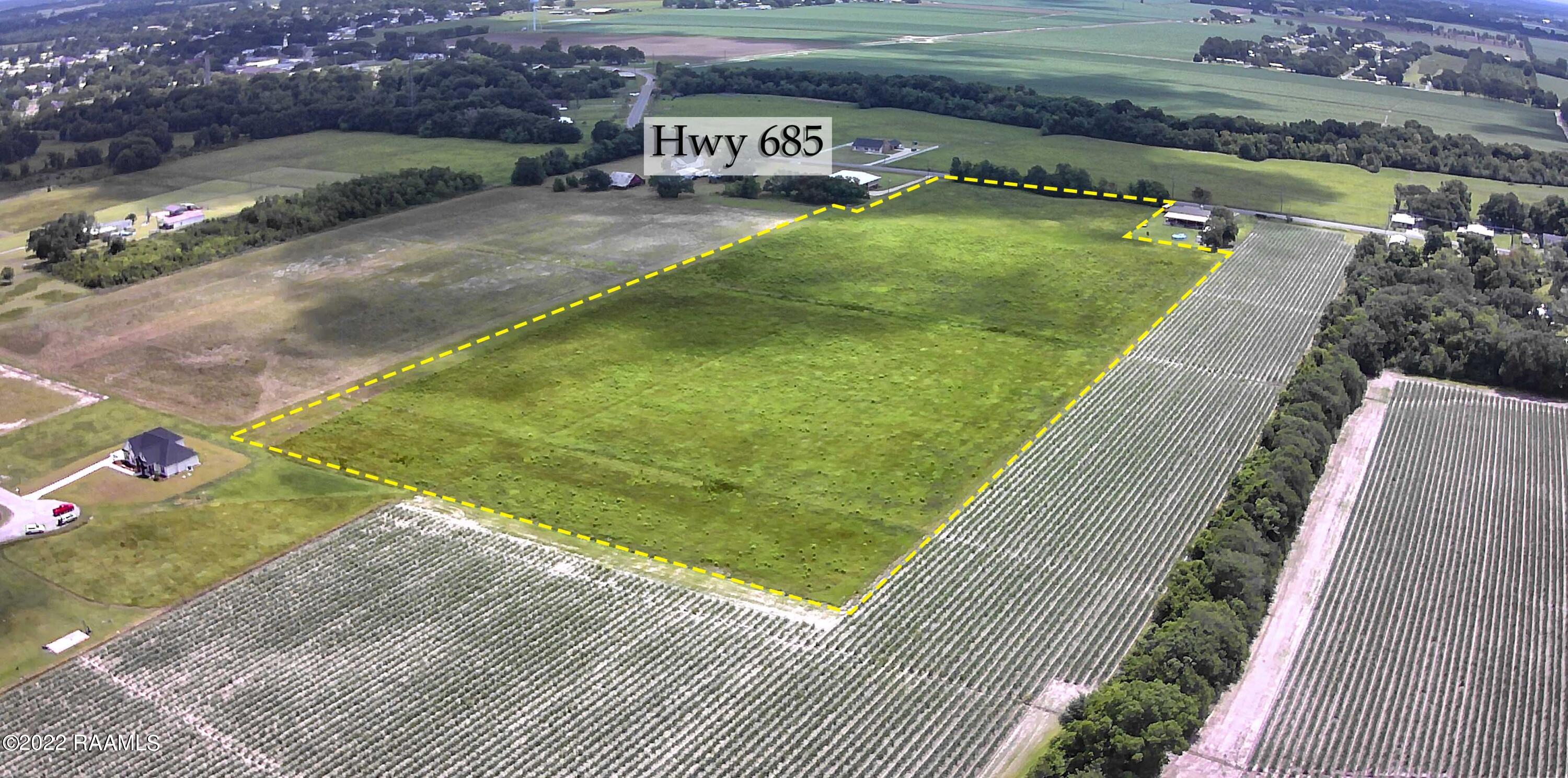 685 Highway 685 Erath, LA 70533 - Photo 4 of 6 Back View 2