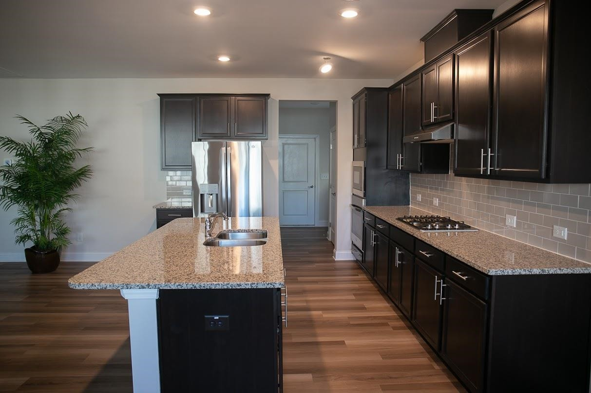 168 Ivory Lane Raleigh, NC 27610 - Photo 9 of 22 KITCHEN