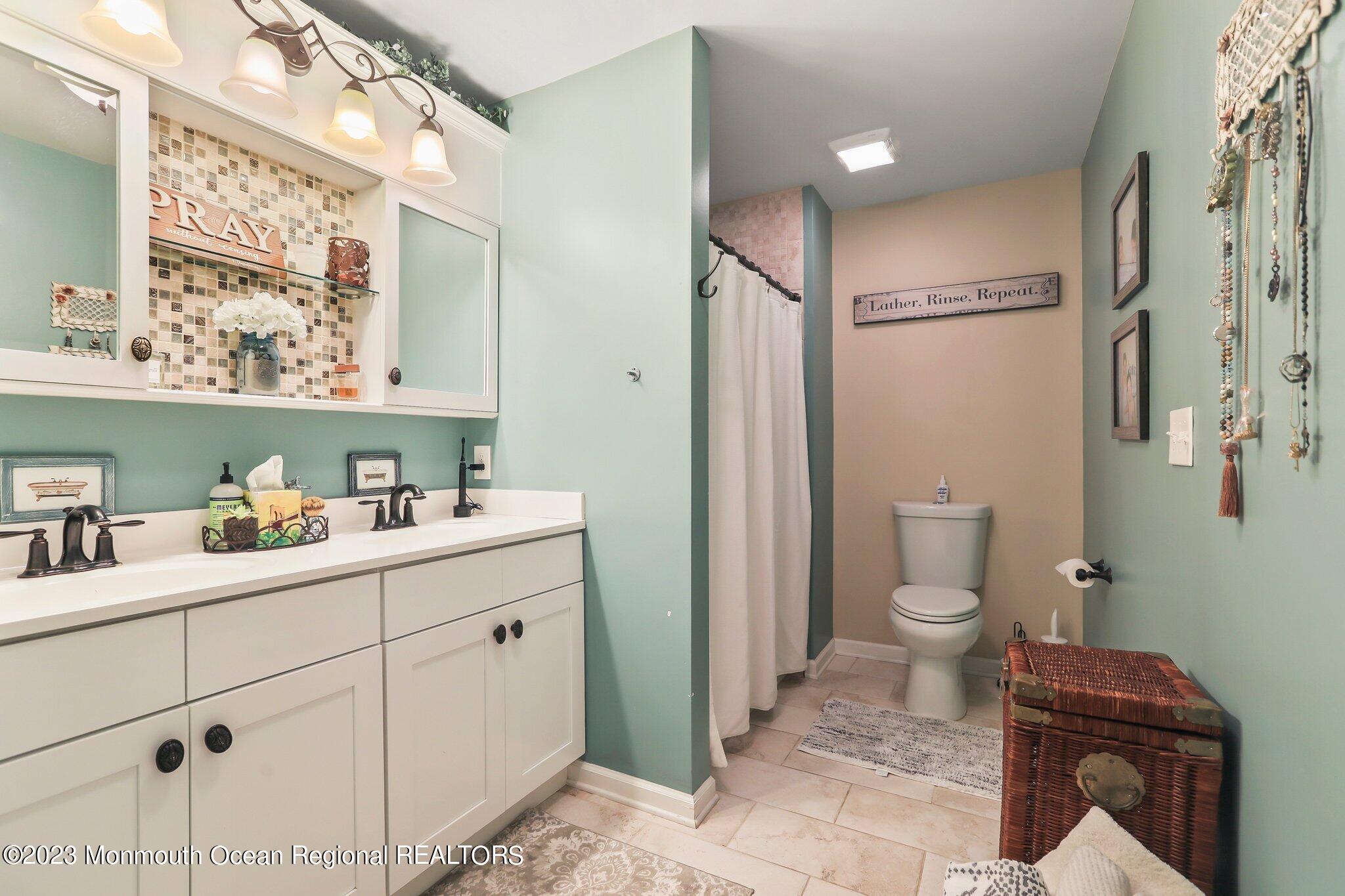 100 State Street Union Beach, NJ 07735 - Photo 40 of 68 5W5A0221