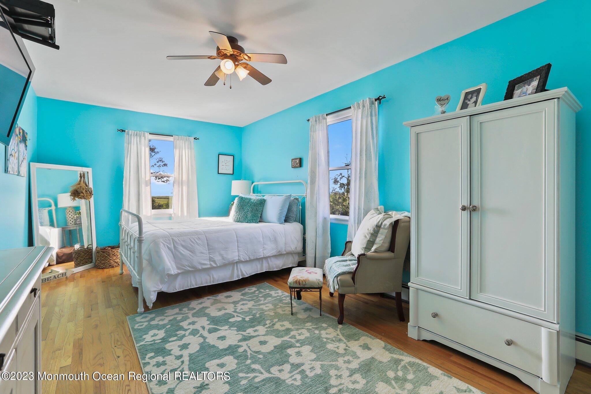 100 State Street Union Beach, NJ 07735 - Photo 43 of 68 5W5A0360