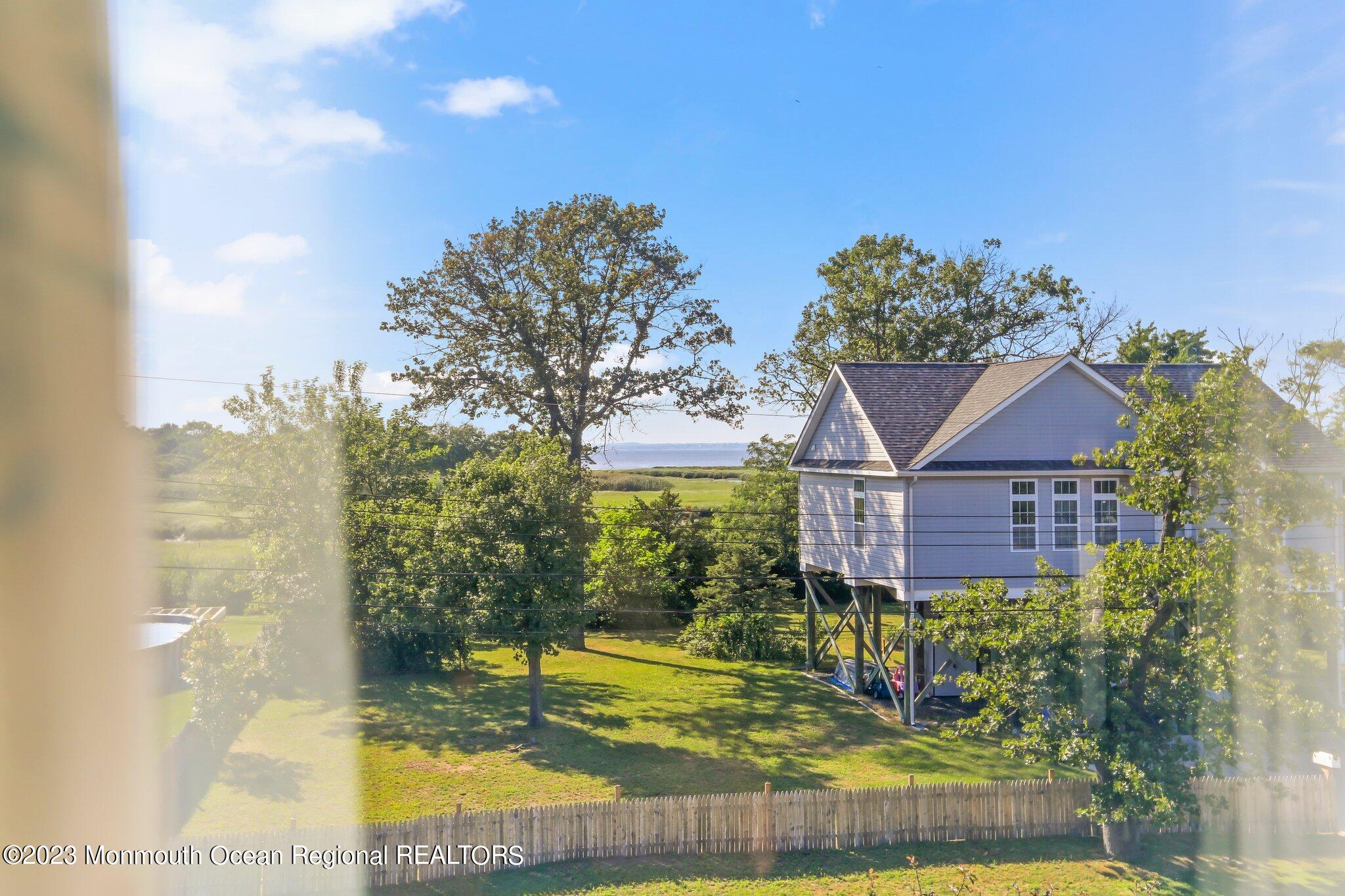 100 State Street Union Beach, NJ 07735 - Photo 46 of 68 5W5A0365