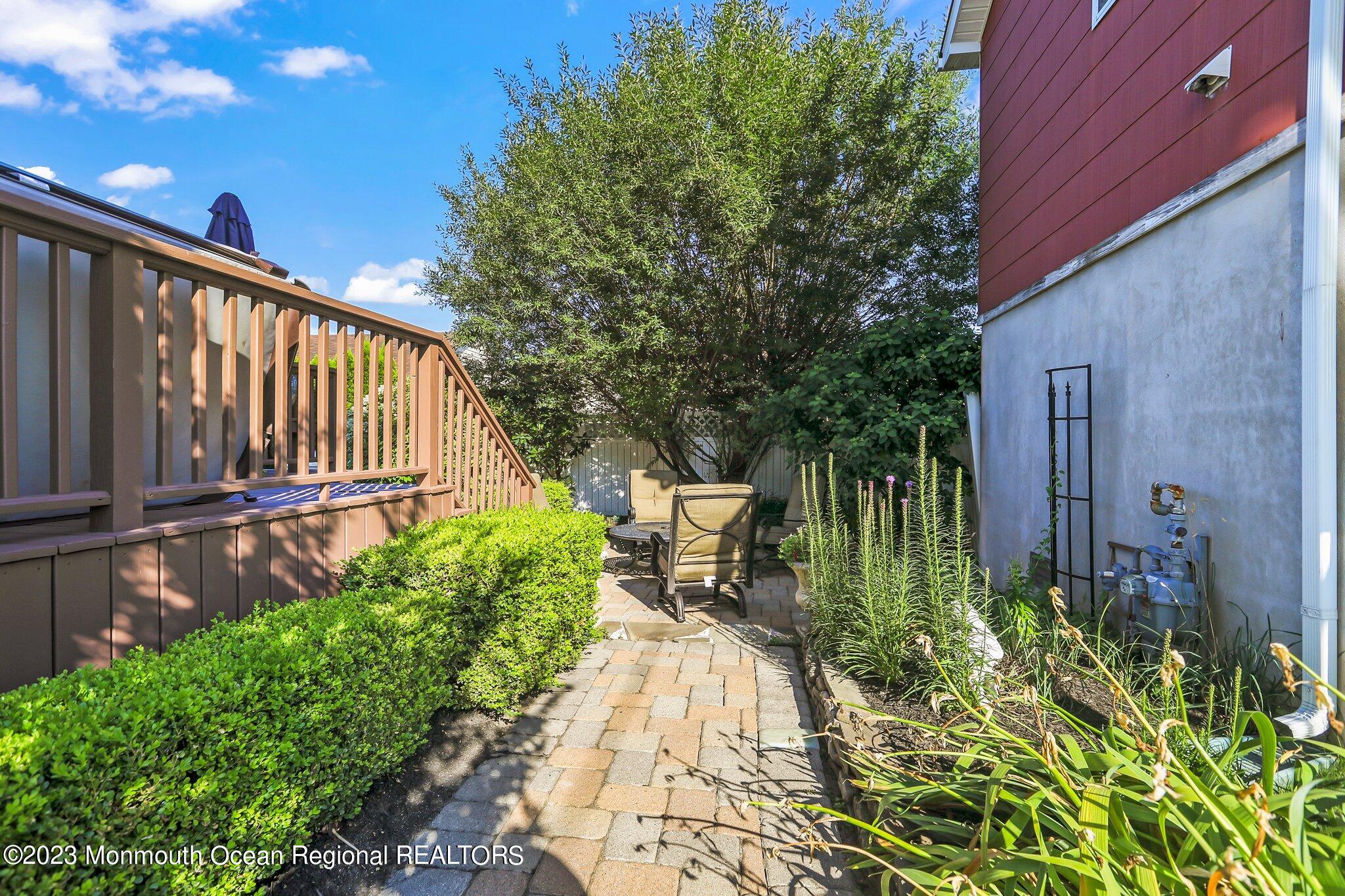 100 State Street Union Beach, NJ 07735 - Photo 63 of 68 5W5A0454