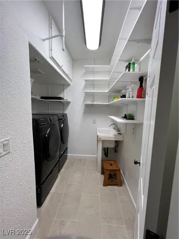 $2,300 | 8824 Iron Hitch Avenue, Las Vegas, NV 89143