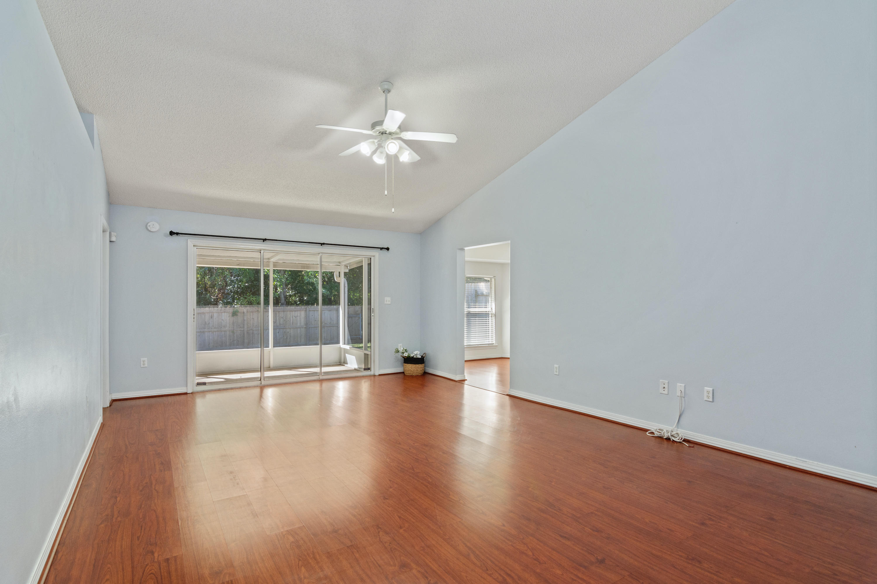 680 Randall Roberts Road Fort Walton Beach, FL 32547 - Photo 5 of 40 Gallery Image 5