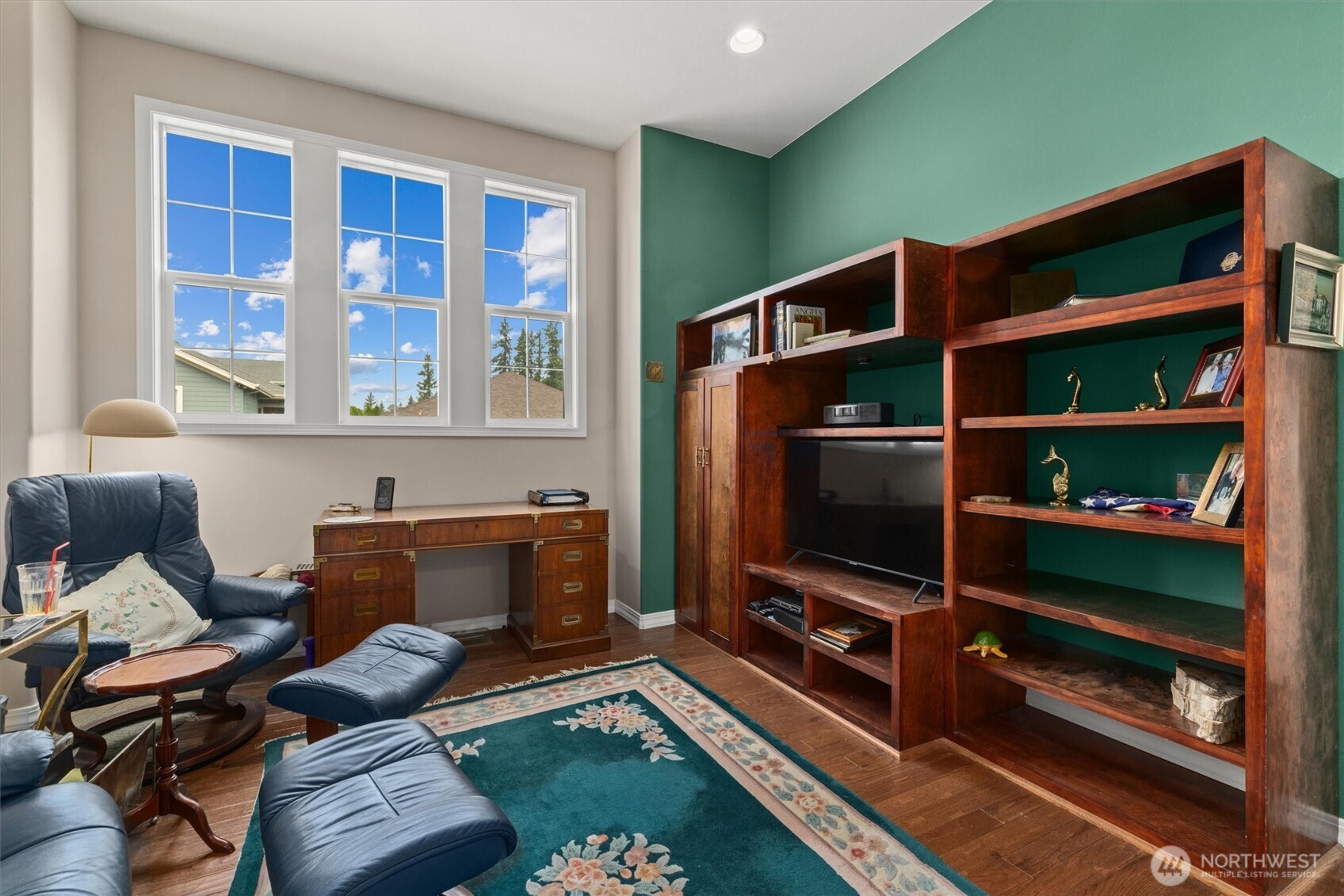 23263 Northeast 126th Street Redmond, WA 98053 - Photo 19 of 38