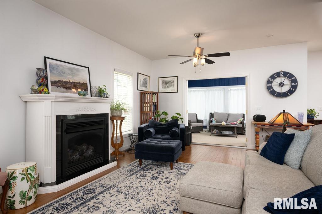 1403 Howard Road Marion, IL 62959 - Photo 7 of 40