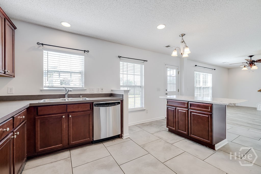 301 Southwilde Way Pooler, GA 31322 - Photo 12 of 33