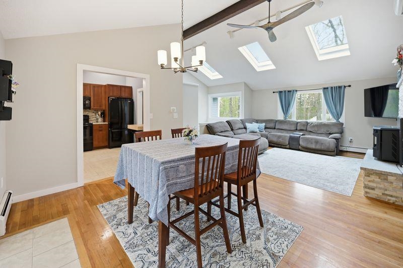 10 Hillside Road Kingston, NH 03848 - Photo 10 of 52