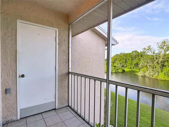 $129,000 | 4925 Myrtle Oak Drive, Unit 26, New Port Richey, FL 34653