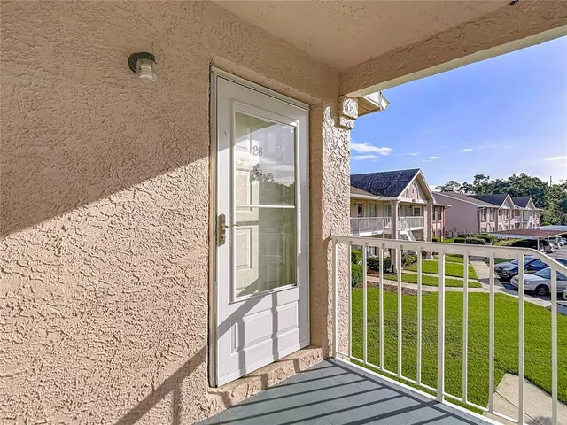 $129,000 | 4925 Myrtle Oak Drive, Unit 26, New Port Richey, FL 34653