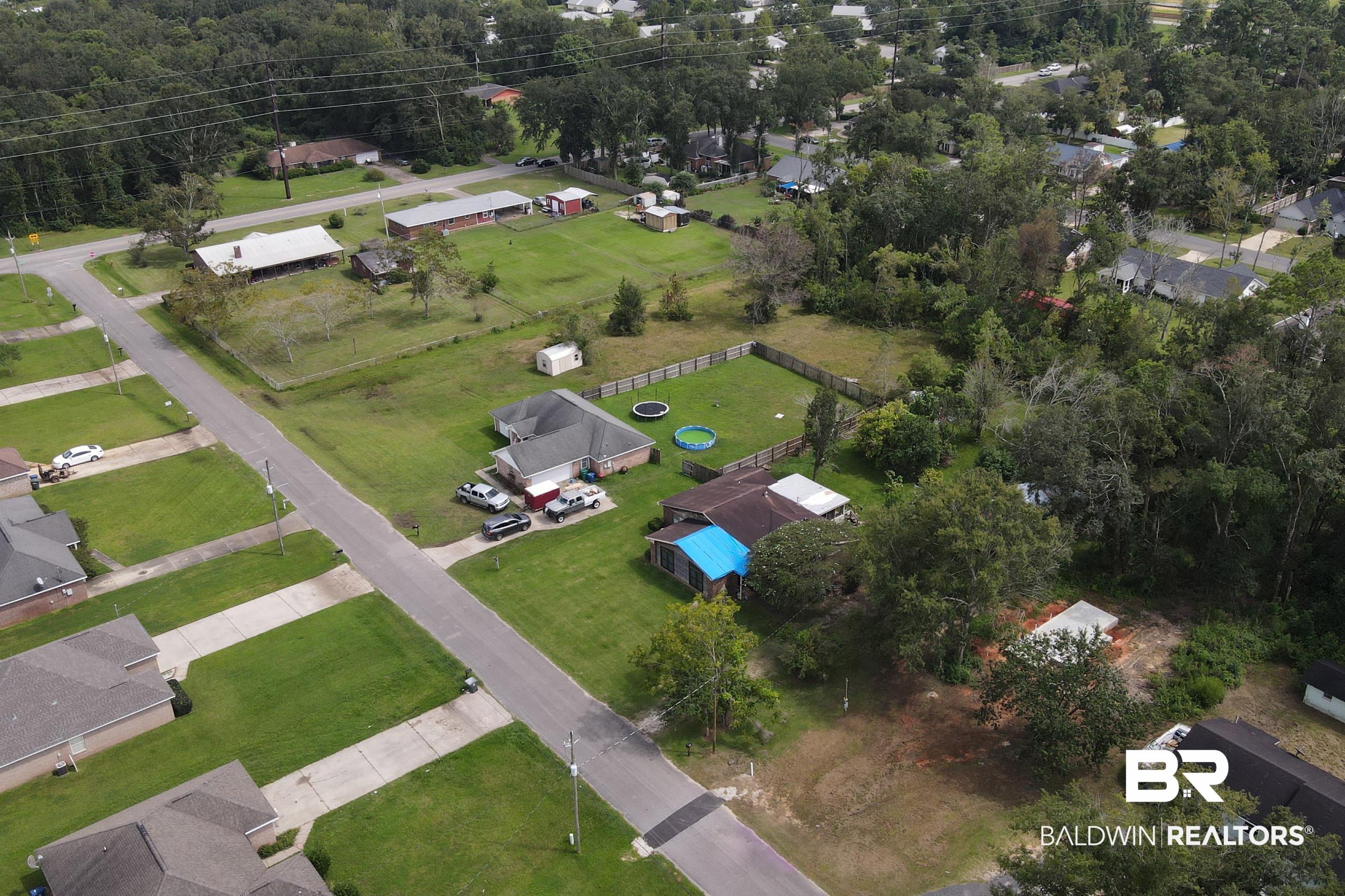 504 Hamilton Boulevard Foley, AL 36535 - Photo 6 of 11
