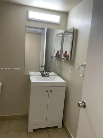 $2,399 | 6065 Northwest 186th Street, Unit 304, Hialeah, FL 33015