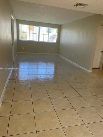 $2,399 | 6065 Northwest 186th Street, Unit 304, Hialeah, FL 33015