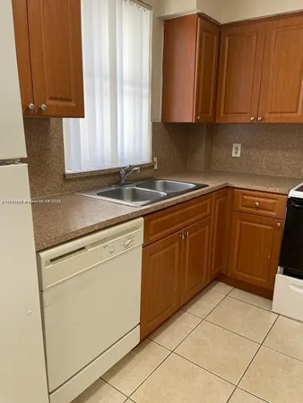 $2,350 | 6065 Northwest 186th Street, Unit 304, Hialeah, FL 33015