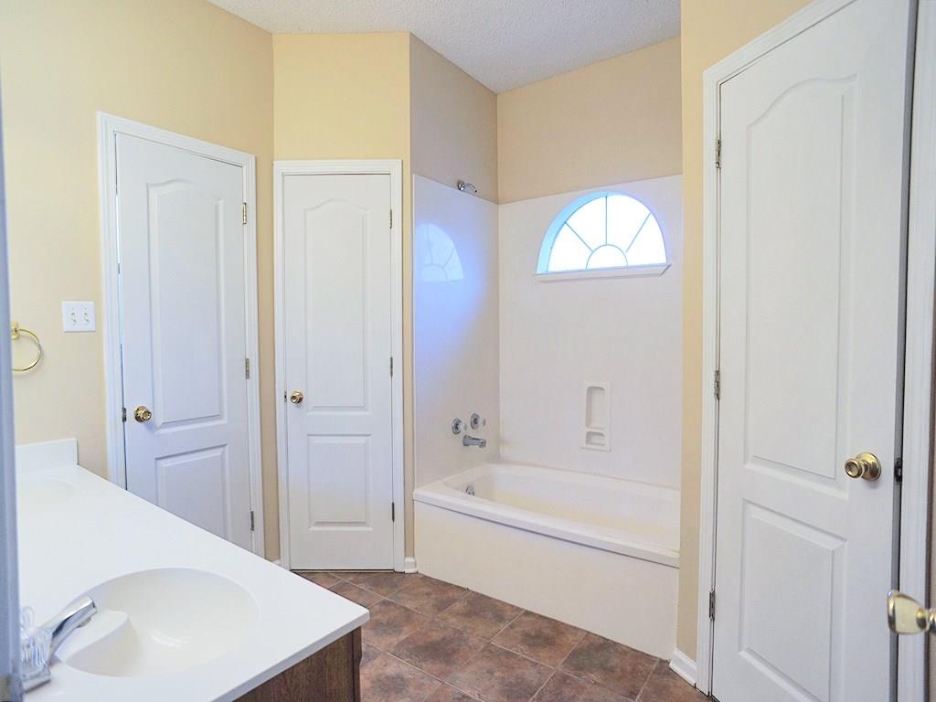 7935 Kripple K Road Denham Springs, LA 70706 - Photo 8 of 12 Gallery Image 8