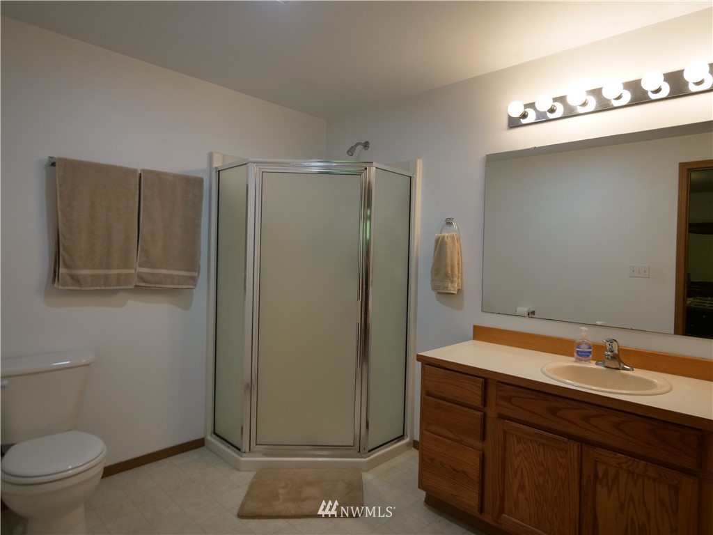 14990 Fagerud Road Southeast Olalla, WA 98359 - Photo 14 of 25 Gallery Image 14