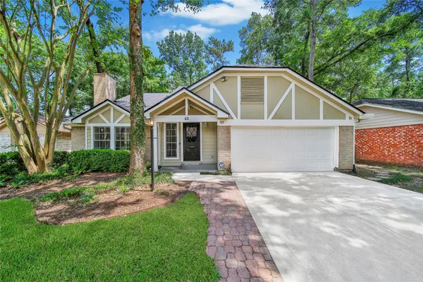 $409,900 | 43 East Lance Leaf Road, The Woodlands, TX 77381