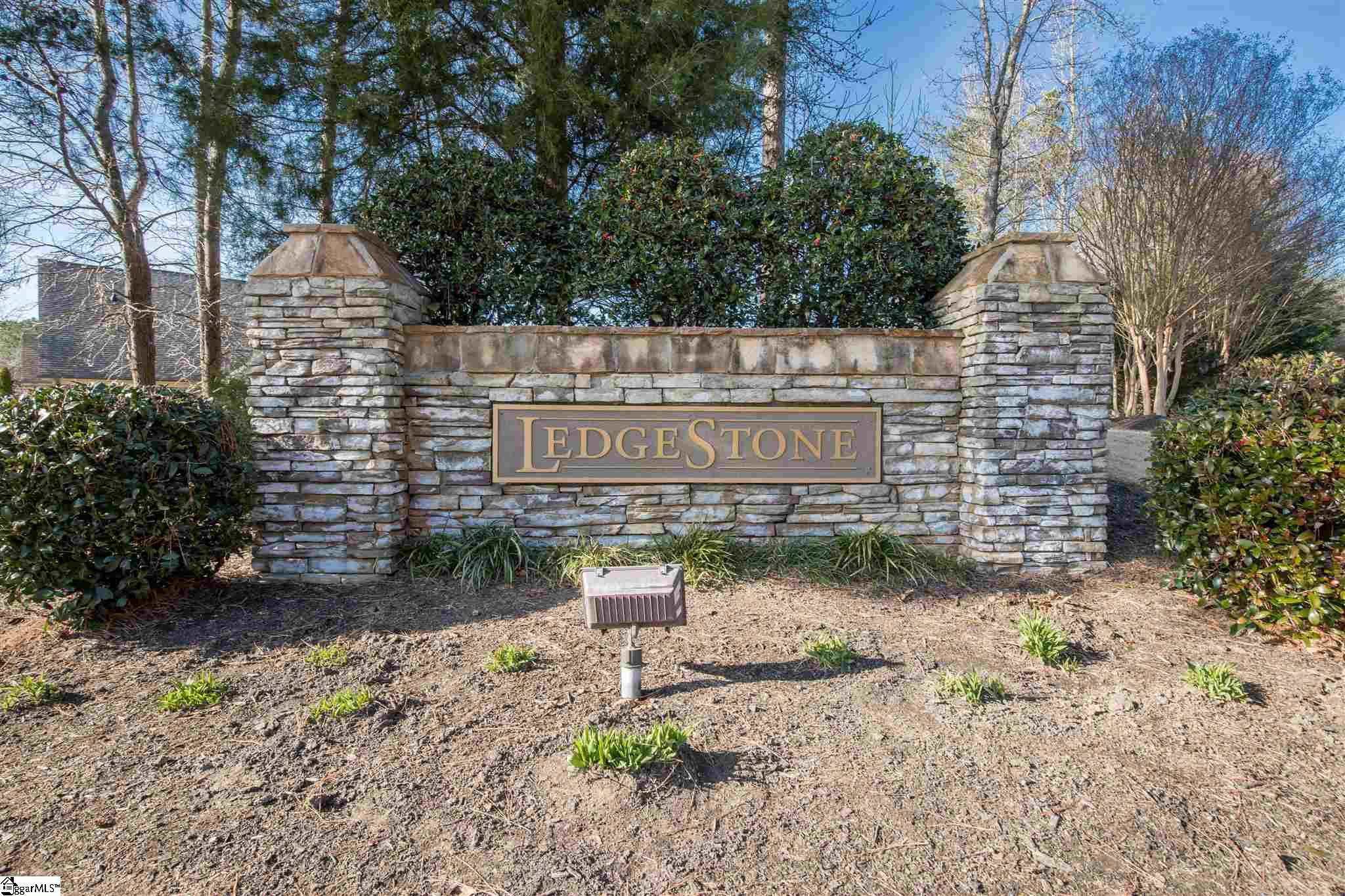 112 Ledgestone Way Greer, SC 29651 - Photo 30 of 30 Gallery Image 30