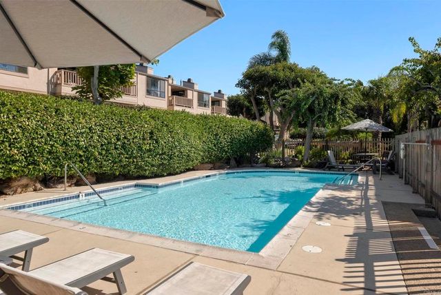 a view of a tennis court