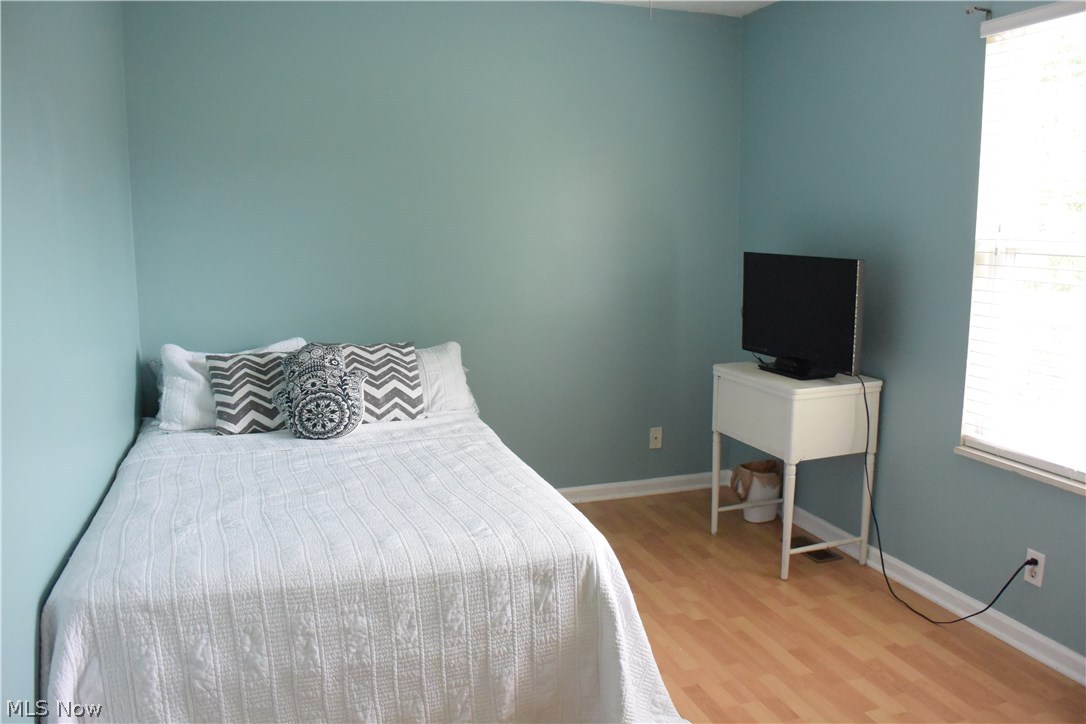 33971 Harding Avenue North Ridgeville, OH 44039 - Photo 13 of 27 Gallery Image 13