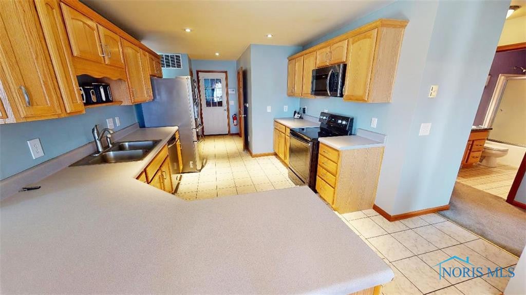 2675 Smith Road Fremont, OH 43420 - Photo 11 of 42 Gallery Image 11