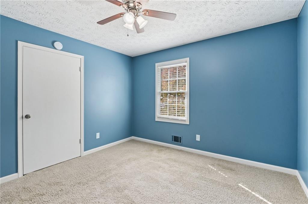 11 Paces Meadows Lane Dallas, GA 30157 - Photo 30 of 36