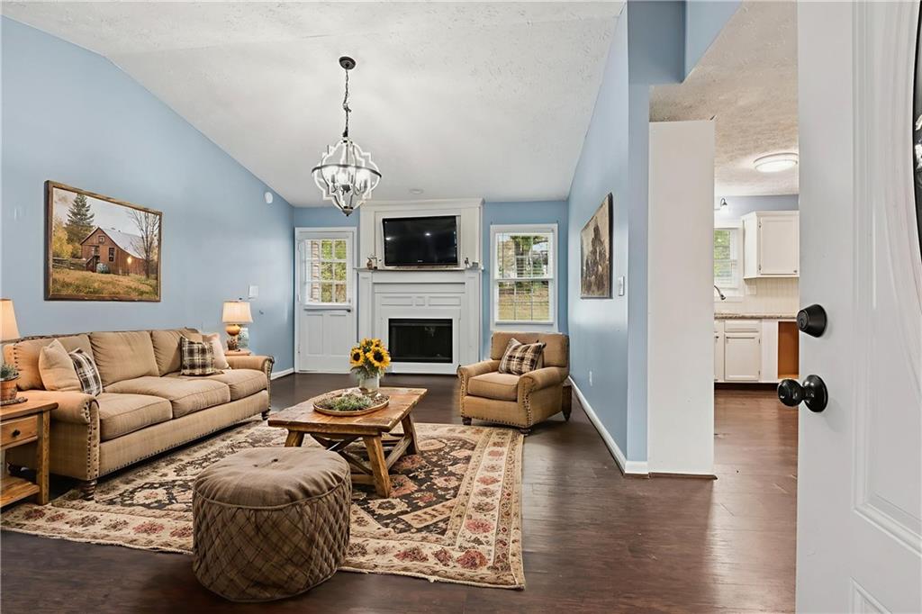 11 Paces Meadows Lane Dallas, GA 30157 - Photo 7 of 36