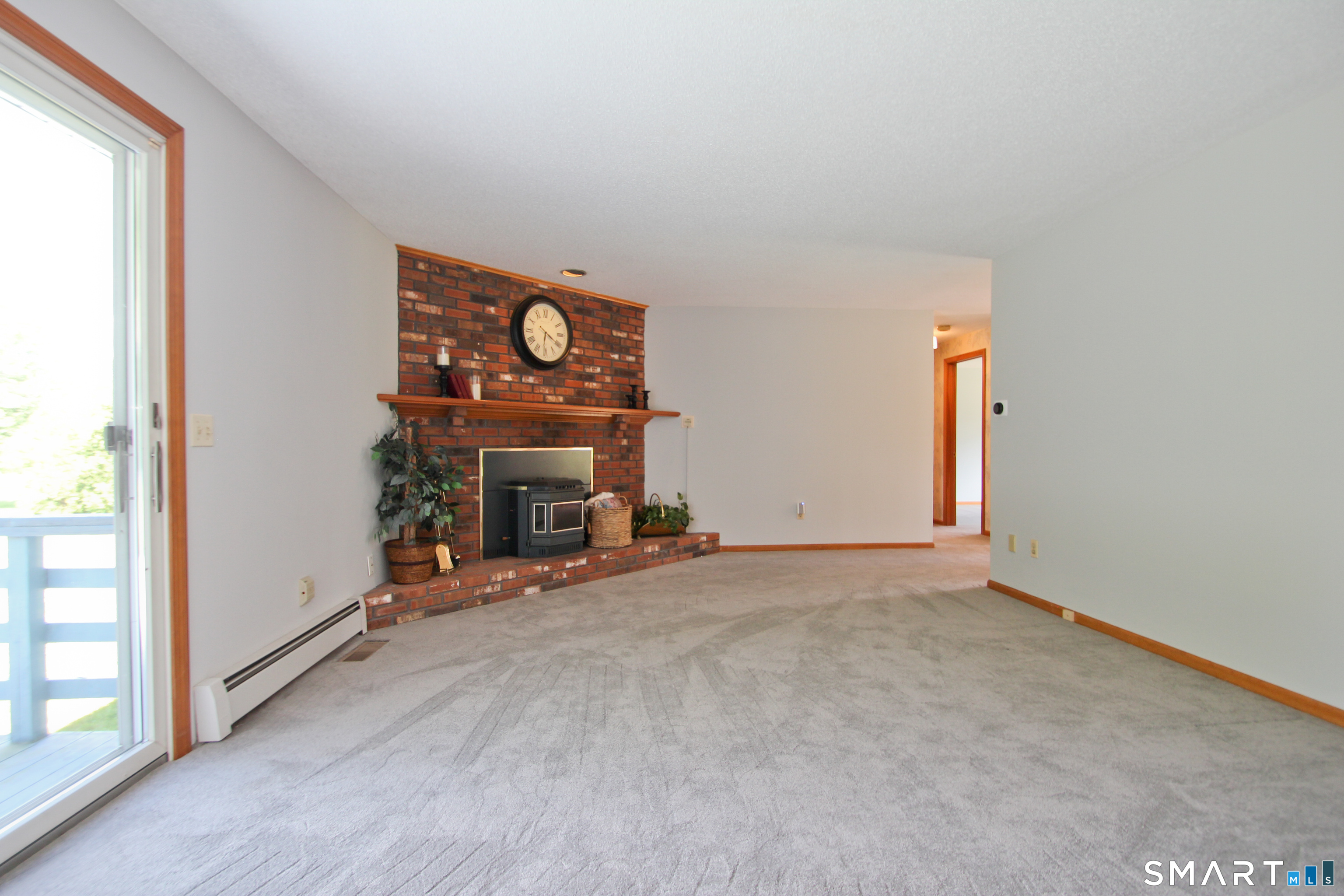 310 Thompsonville Road Suffield, CT 06078 - Photo 13 of 40