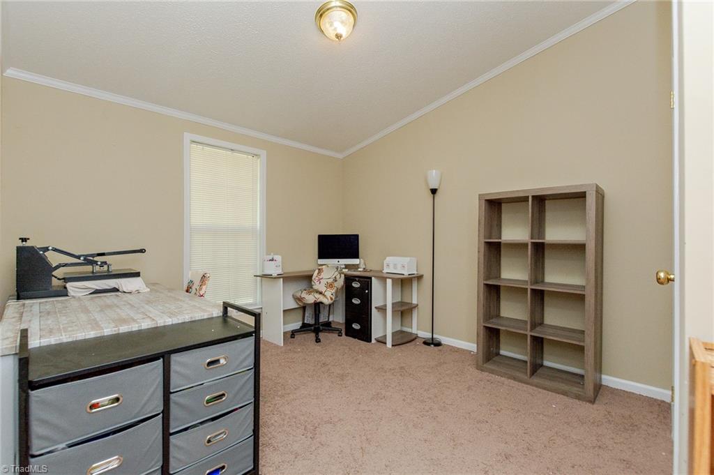 157 Archie Lane Lexington, NC 27295 - Photo 19 of 24 Gallery Image 19
