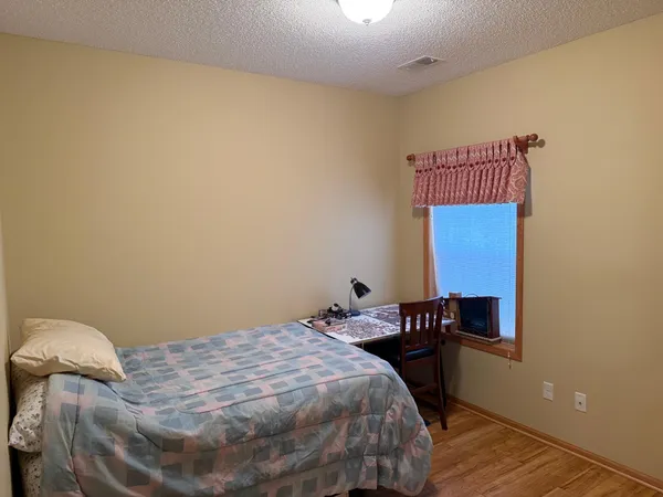 $275,000 | 934 Serenity Circle, Young America, MN 55397