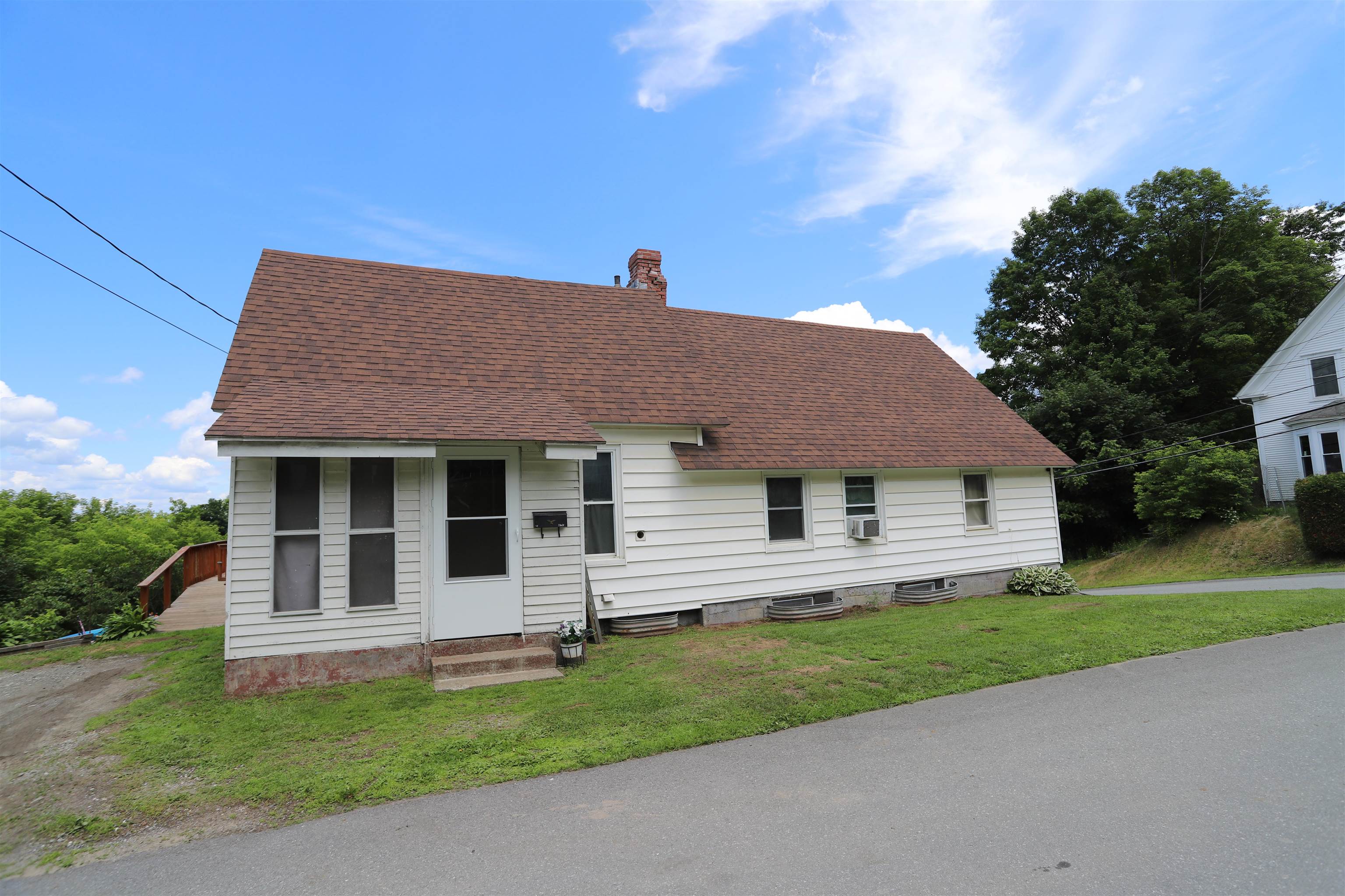 94 Orchard Street Newport, VT 05855 - Photo 31 of 34