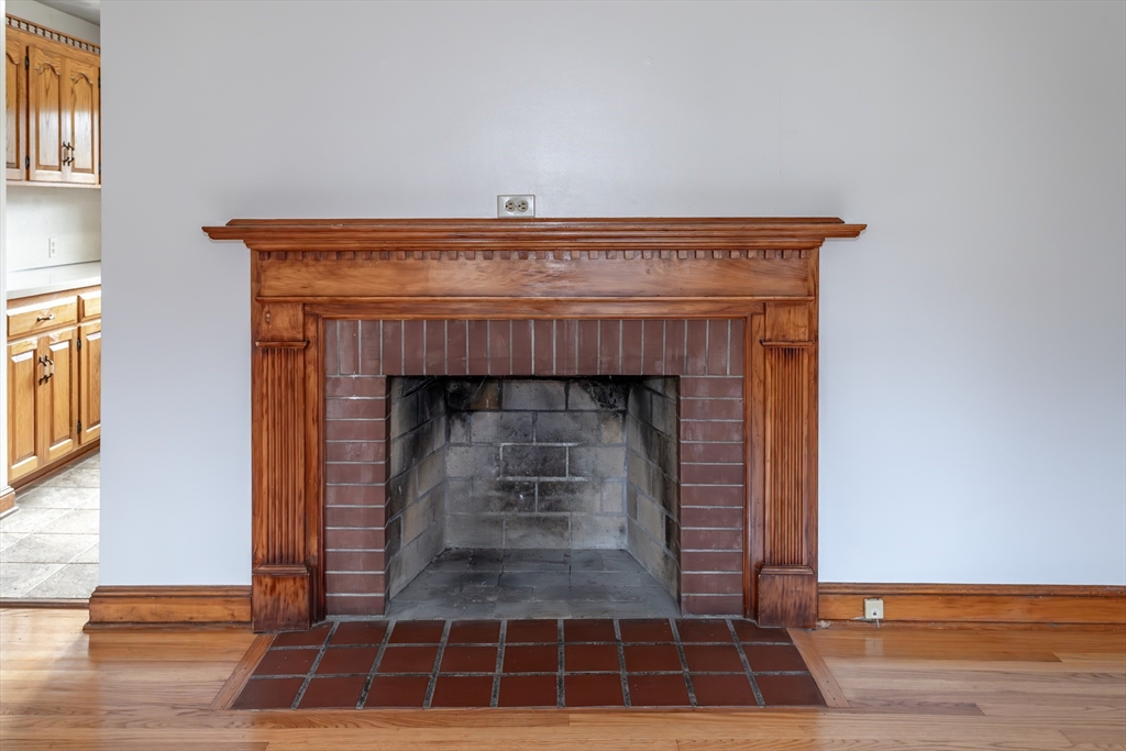 266 Hillside Road Westfield, MA 01085 - Photo 17 of 37 Gallery Image 17