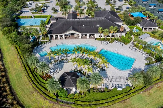 $1,225,000 | 4126 Aspen Chase Drive, Naples, FL 34119