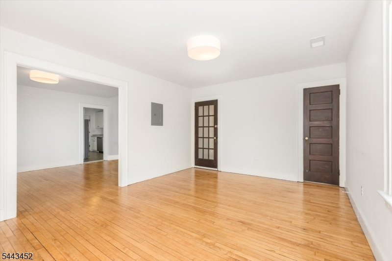 159 Forest Street, Unit 2 Montclair, NJ 07042 - Photo 4 of 27