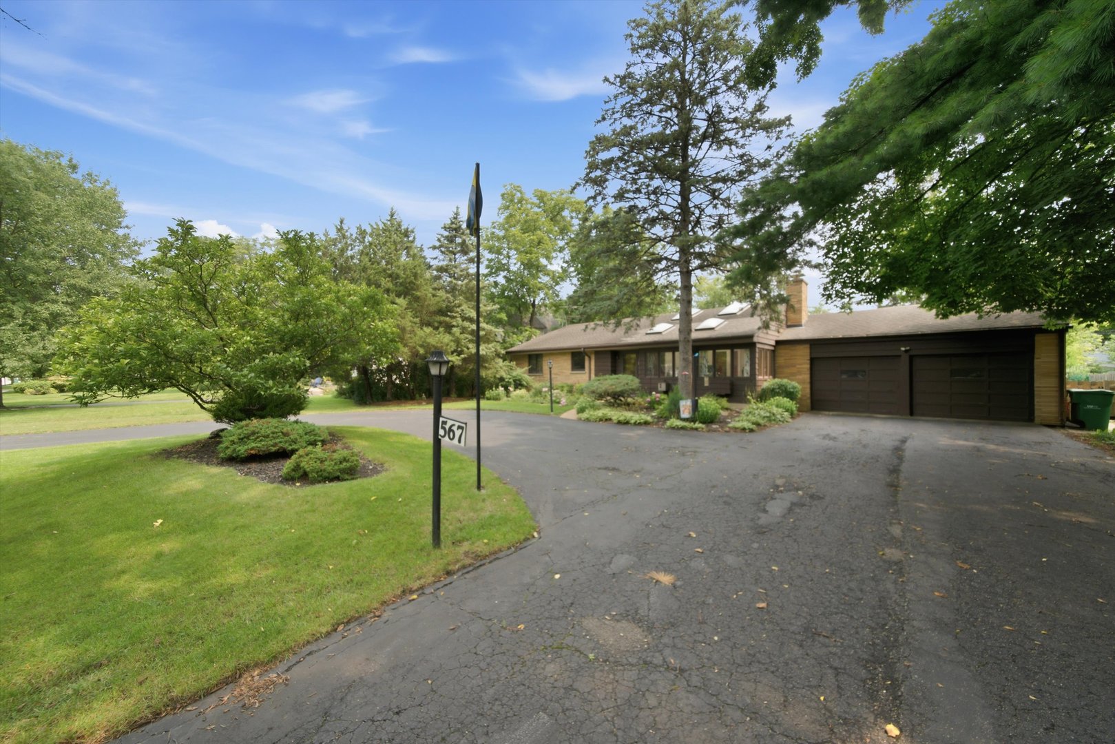 567 North Happ Road Northfield, IL 60093 - Photo 3 of 52 Gallery Image 3