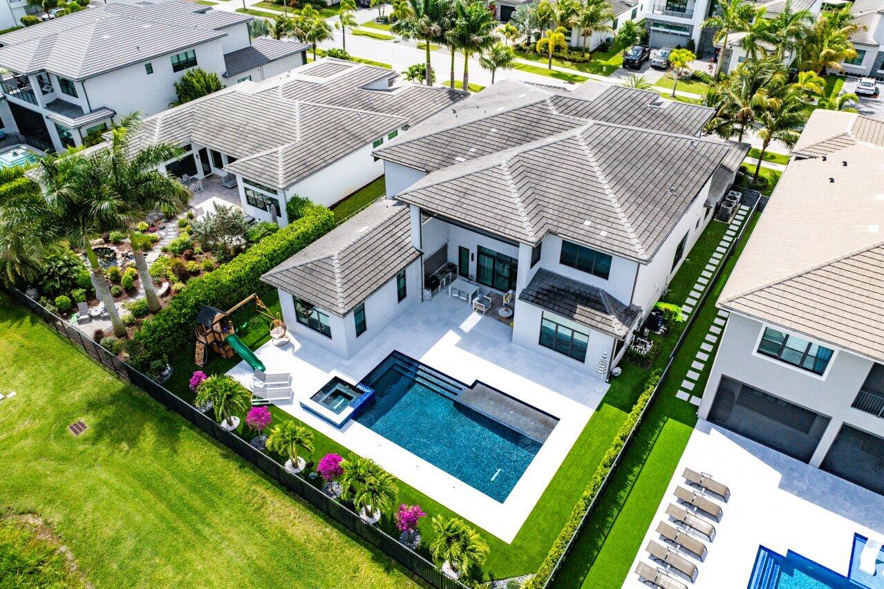 9625 Vescovato Way Boca Raton, FL 33496 - Photo 51 of 94 051-9625VescovatoWay-BocaRaton-FL-33496-